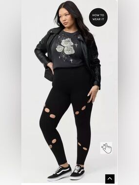 🆕 Torrid Full Length Cutout Legging size 1